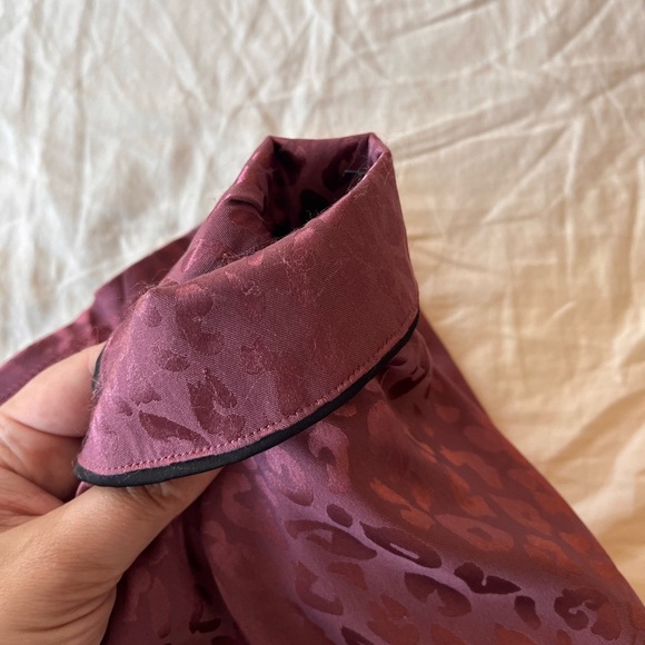 NWT BCBGMAXAZRIA Deco Rose Leopard Satin Top S - Picture 4 of 13